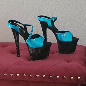 NEW Pleaser Sky 309HG size 6 6.5 in blue holographic night sky heels